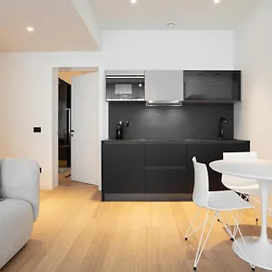 Sant'ambrogio Apartments, Reception H24 Appartamento Milano
