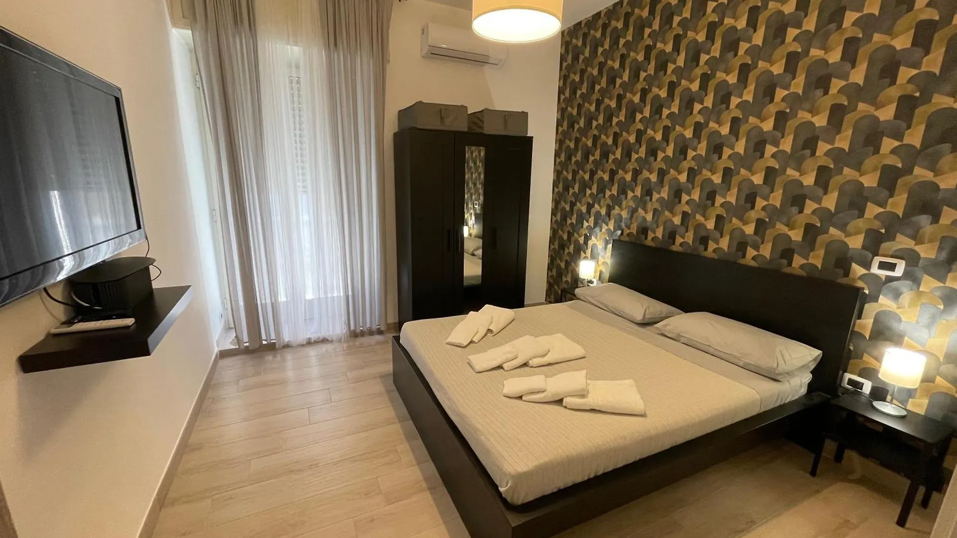 Ferienwohnung House Toledo Neapel